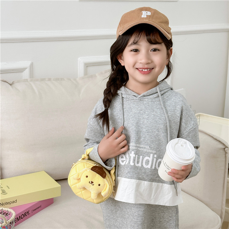 New cute girl's loose change bag, Korean-style stylish girls' crossbody bag, personalized, trendy, simple and mini accessory bag Specification drawing