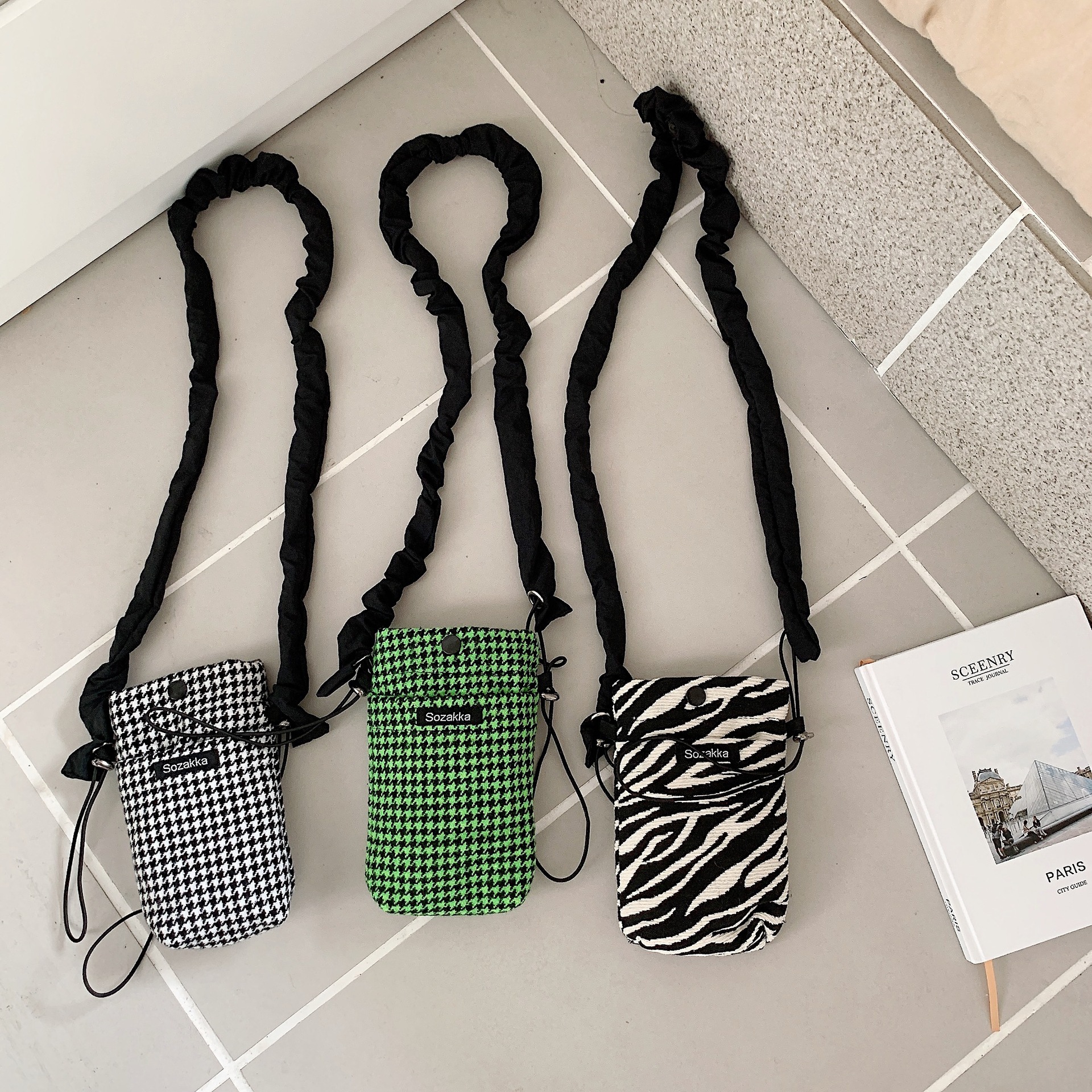 26193 Cute girl crossbody mobile phone bag, student coin purse, thousand bird check single-shoulder crossbody bag wholesale full figure