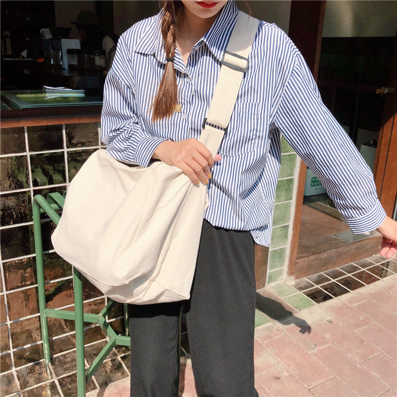 【 In Stock 】91164 Korean version of the laid-back canvas crossbody bag, Haraju-style campus student single-shoulder bag, large bag details Picture
