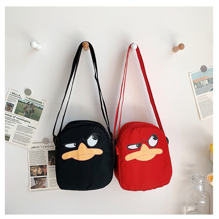 Creative and funny nylon bag 2024 New style Japanese and Korean sweet girl soft girl single-shoulder bag, wide-eyed big mouth duck crossbody bag details Picture