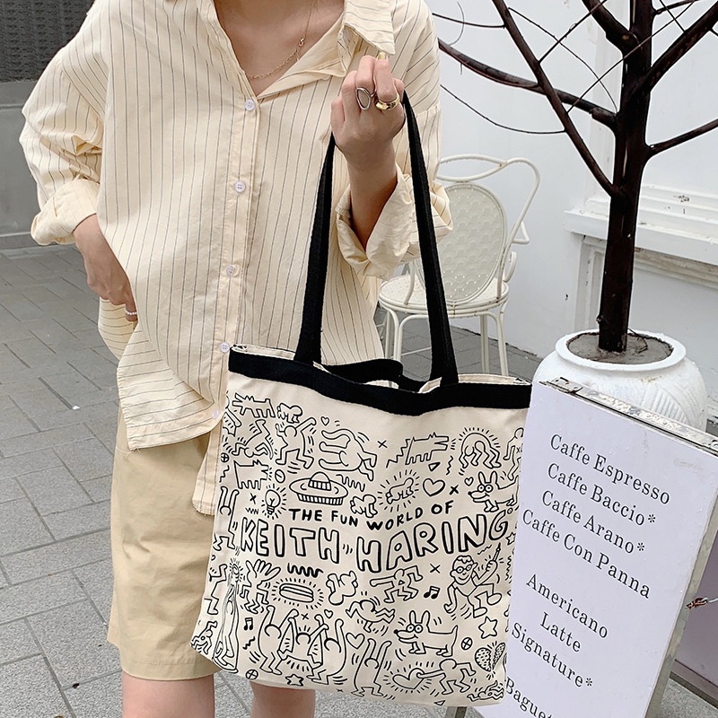 【 In Stock 】2752 InS-style graffiti English single-shoulder hand-carry canvas bag Shopping Bag Schoolbag Women's Personalized print full figure