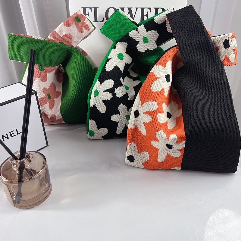 2024ins best-selling handbags: Fei-woven handbags, women's bags, woolen bucket bags, versatile casual bags, gift bags Specification drawing