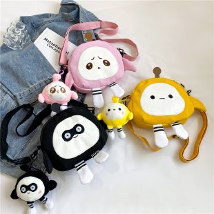 Wholesale cartoon canvas bags, cute egg boy party crossbody bags, trendy Japanese girl casual and stylish small backpacks full figure