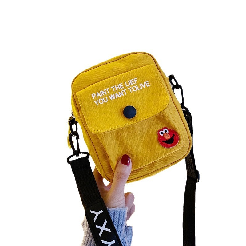 Fashionable canvas crossbody bag 2025 new style casual crossbody bag for students, simple and comfortable small backpack in stock for customization Item Picture
