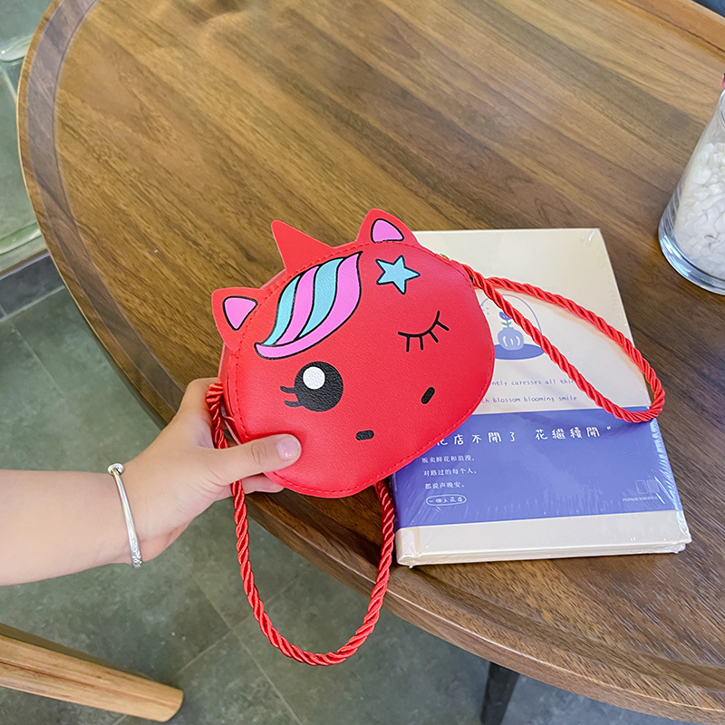 2024 New PU children's Girls' bag, Fashion unicorn, kindergarten student single-shoulder bag, boys' and girls' loose change crossbody bag full figure