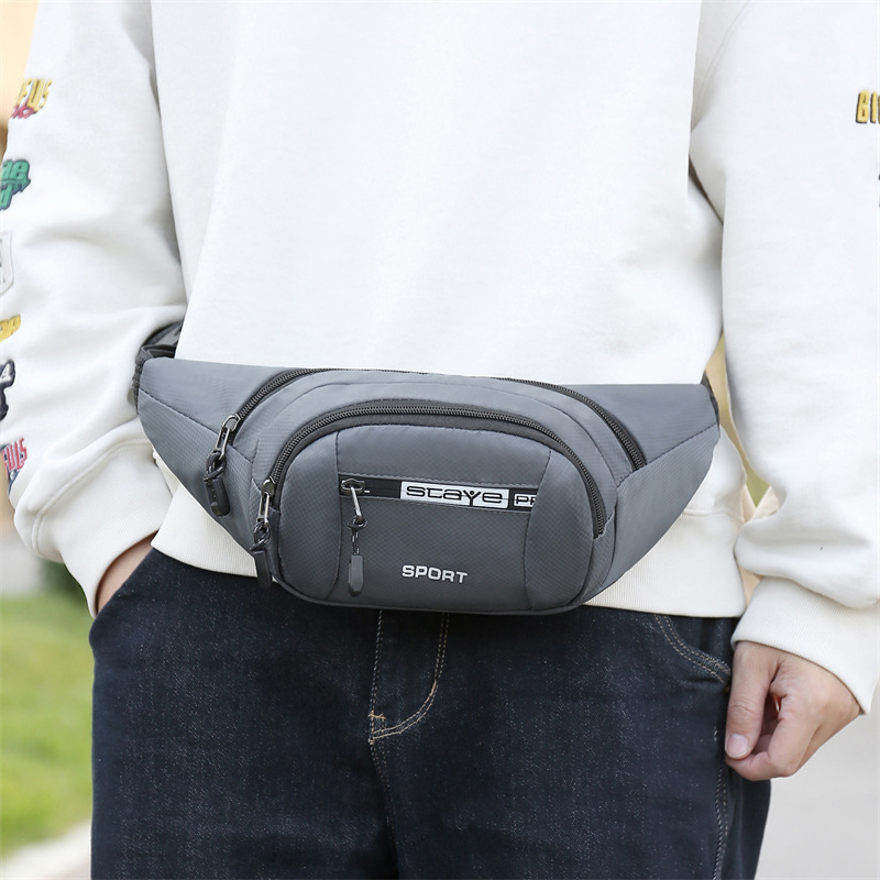 New waterproof large-capacity casual waist bag, men's fashionable and versatile chest bag, cash register coin purse, mobile phone case, crossbody bag Application Scenario