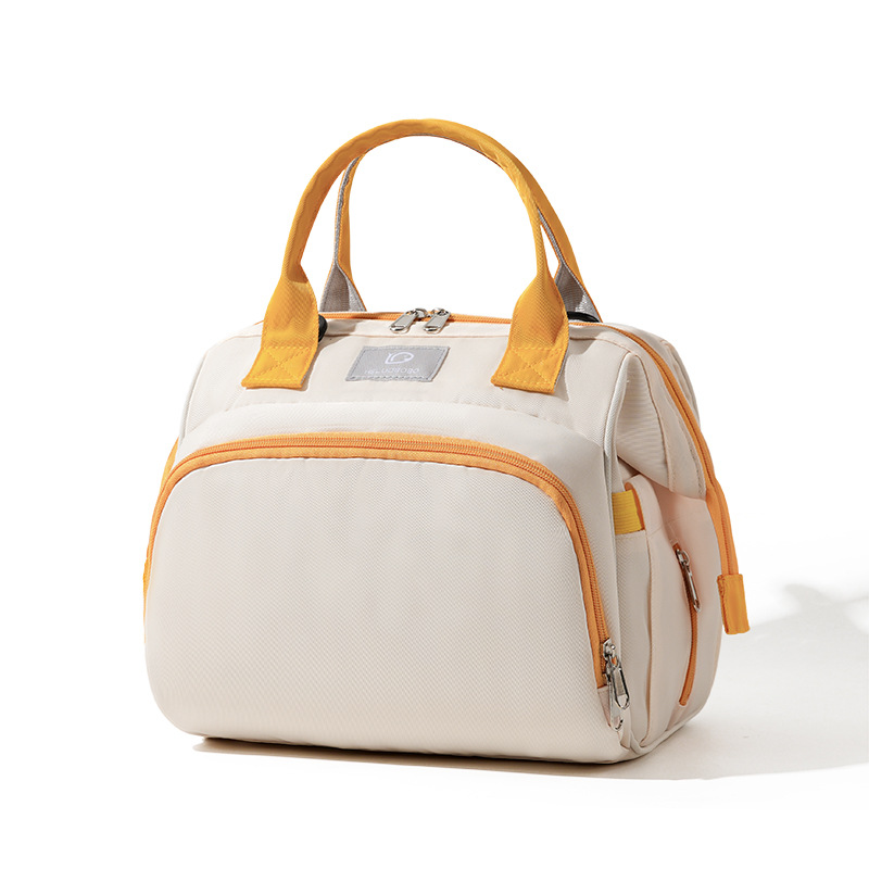 New solid-color fashionable double-shoulder mommy bag, large-capacity baby bag, new medium-sized baby bag with milk on the back Application Scenario
