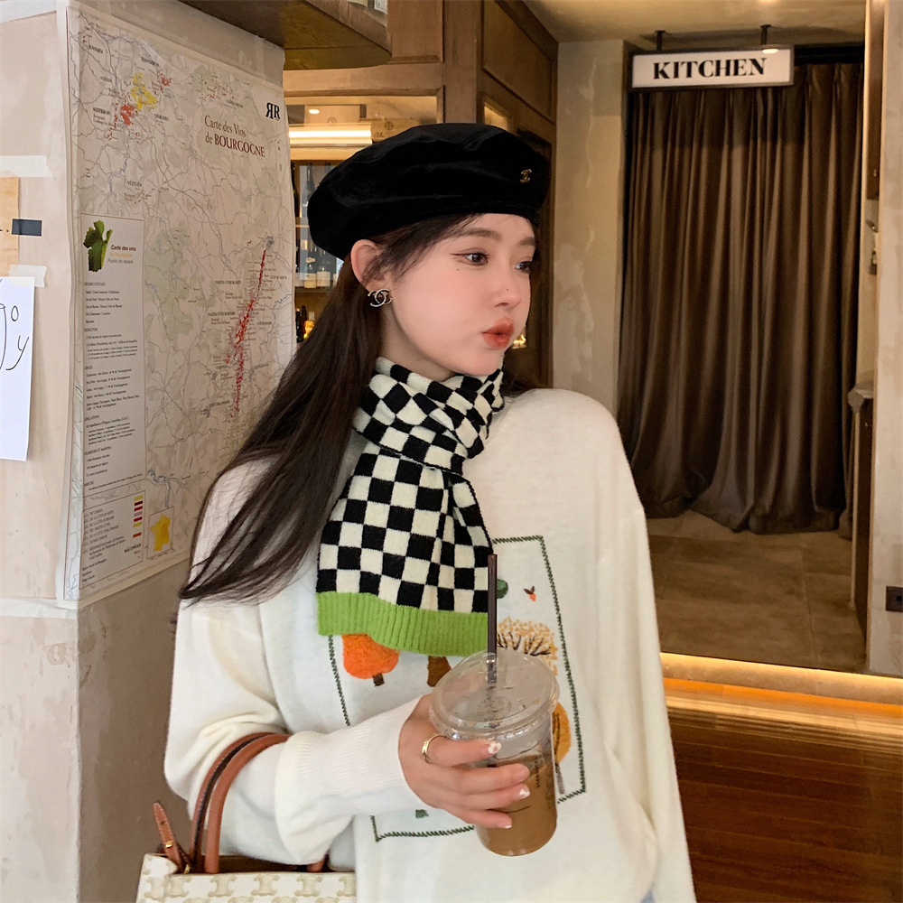 11084 Autumn and Winter checkerboard color-blocking soft and glutinous knitted woolen scarf for women, Korean-style warm, versatile and high-end neck Item Picture