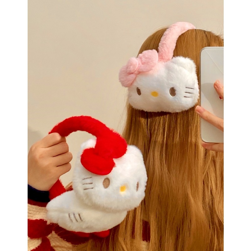 Girlish cat plush ear cups for girls, winter student cycling, thickened and fleece earphone-style ear tips, protecting and warming ears Application Scenario