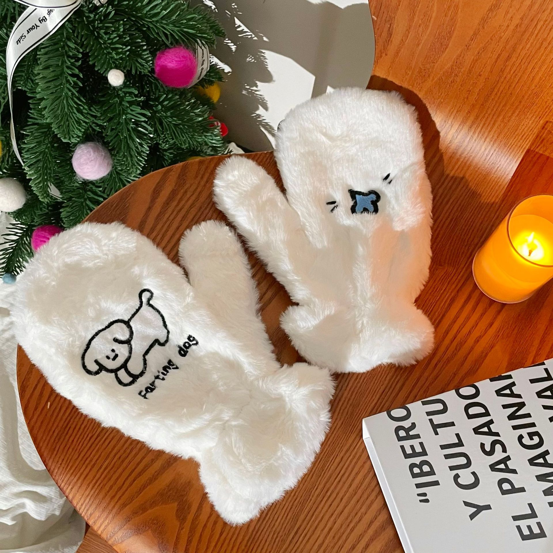 Wholesale of fart puppy plush gloves, ins warm thickened finger-attached halter-neck gloves, student couple gloves Specification drawing