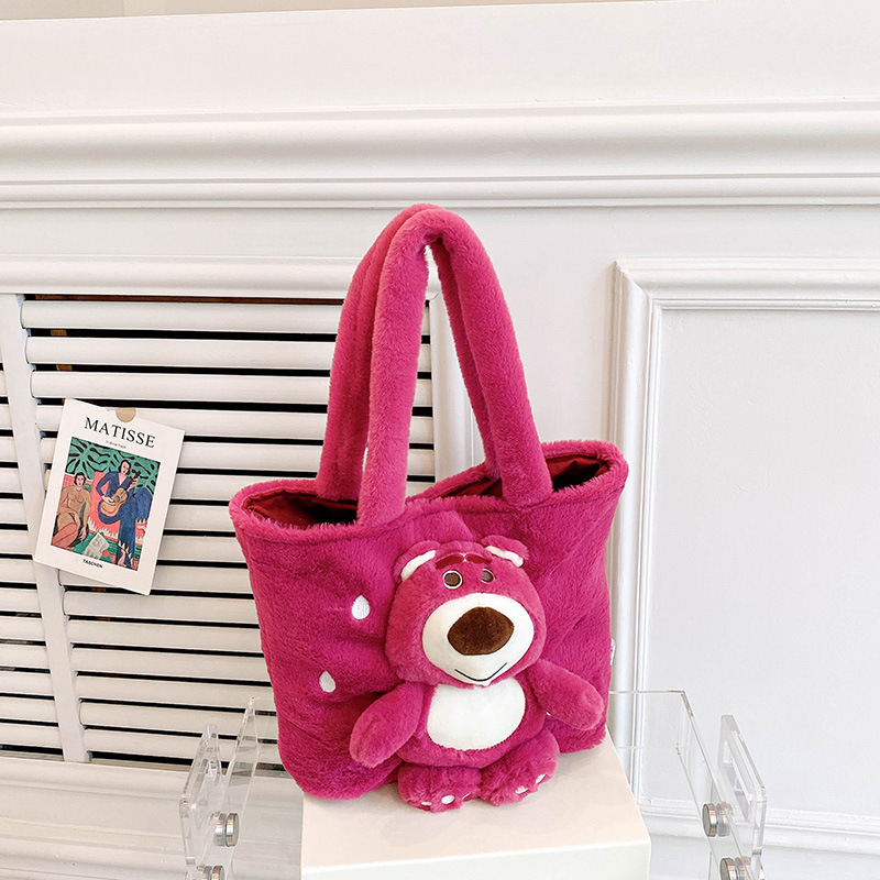 Cute strawberry bear doll handbag for girls 2023 new style fashionable cartoon plush bag soft and cute girl single room bag full figure