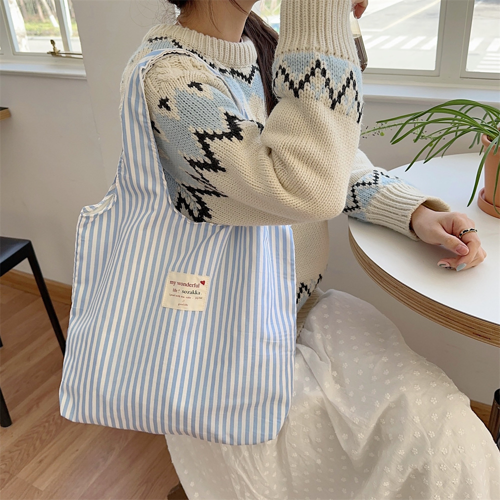 43221 New ins striped canvas bag for female students, single-shoulder handbag for class, large-capacity spring and summer vest bag full figure