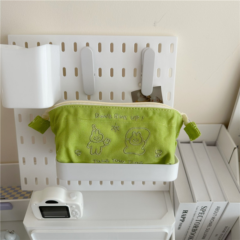 Jump rope rabbit, high appearance level pen case, ins style, large capacity, durable cartoon stationery bag, multi-functional stationery storage bag Specification drawing
