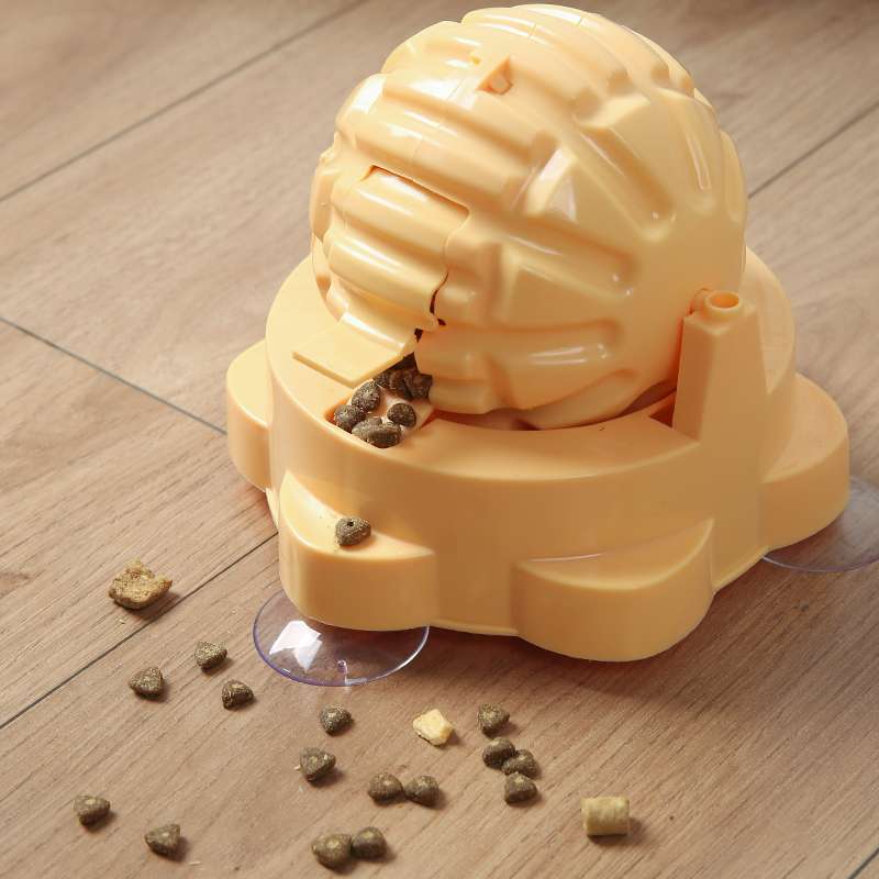 Pet intelligence rotating food leak ball toy, portable suction cup design, pet food leak device, plate, dog toy, pet