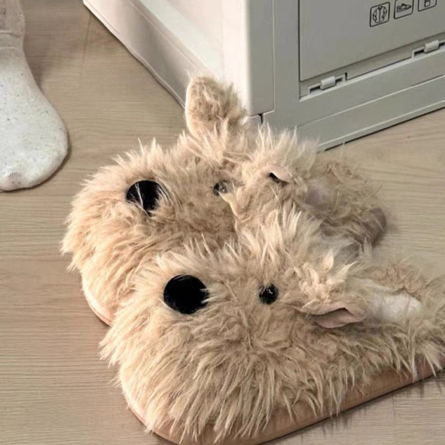 The new 2024 autumn and winter casual and versatile hook-shaped dog head slippers for women's outerwear, featuring fluffy and cartoon cotton slippers details Picture