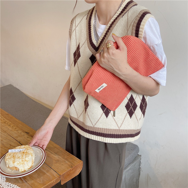 13212 checkered makeup bag for women, Instagram-style Internet celebrity, large capacity lipstick touch-up, loose change, mobile phone clutch details Picture