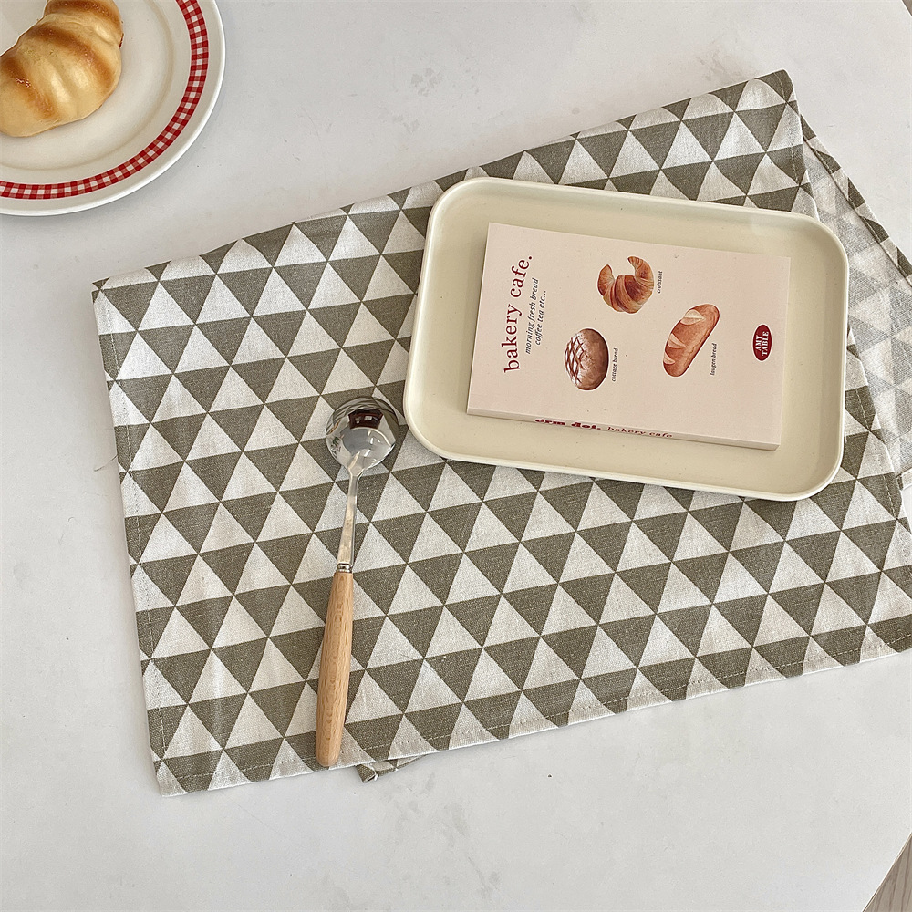 bj250221 simple furniture heat insulation pad, restaurant napkin placemat, heat and stain resistant, living room coasters, Western placemat Specification drawing