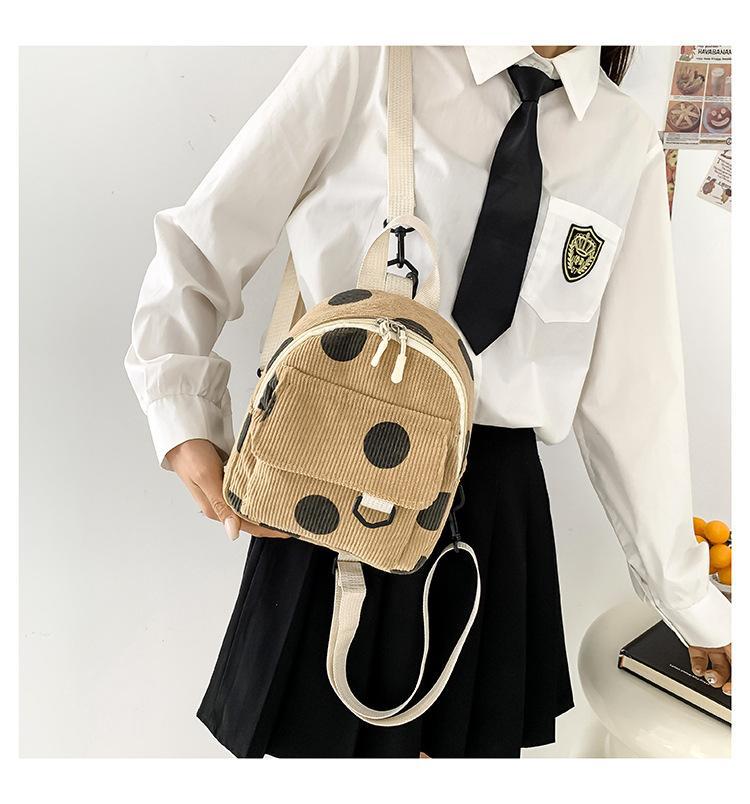 British-style cute and versatile mini single-shoulder small crossbody bag 2023 new style artistic and casual small backpack wholesale undefined