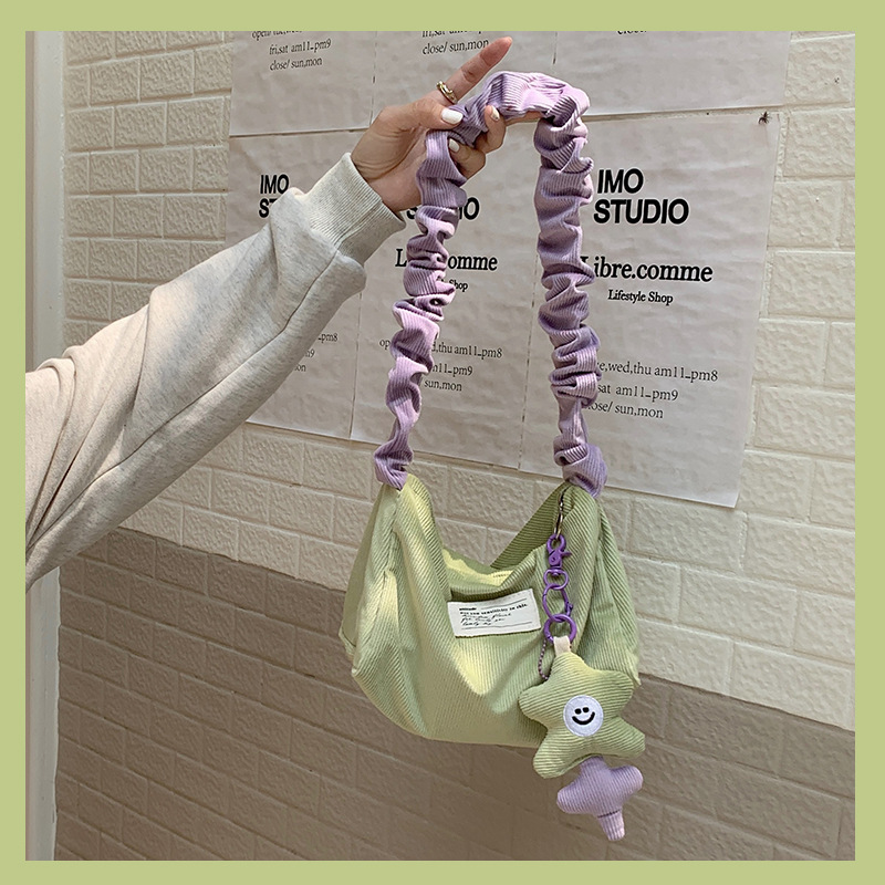 19212 corduroy retro underarm bag, sweet and youthful girl's single-shoulder bag with contrasting colors, cute student square bag Application Scenario