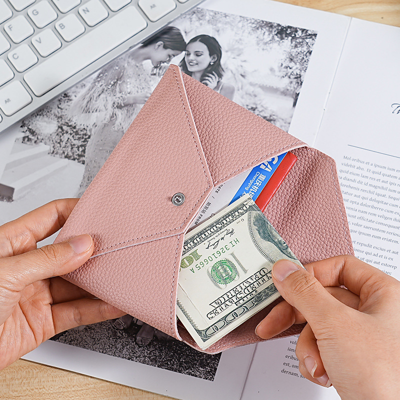 New trendy PU card case and card holder for women's wallets in foreign trade, simple Korean-style wallet, creative envelope wallet wholesale for women Application Scenario
