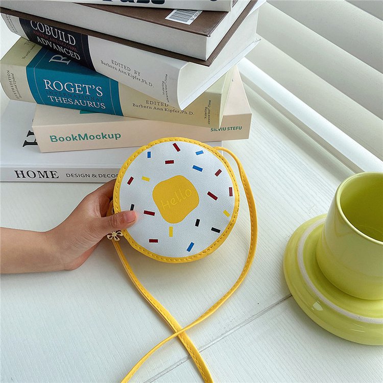 The manufacturer's children's crossbody single-shoulder bag, princess cartoon loose change bag, fashionable and cute, doughnut crossbody small corner details Picture