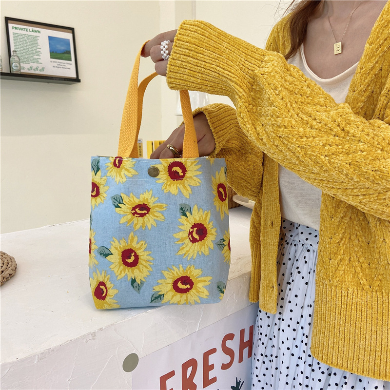 【 In Stock 】06171 Fresh and Clean Hand-Held Bento Bag, Mini Hand-Held Cloth Bag for Women, Casual Lunch Mommy Bag full figure