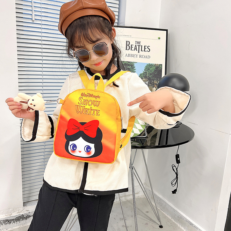 New fashionable and lightweight 2022 Spring/Summer trendy cartoon and cute nylon anime backpack for boys and girls Specification drawing