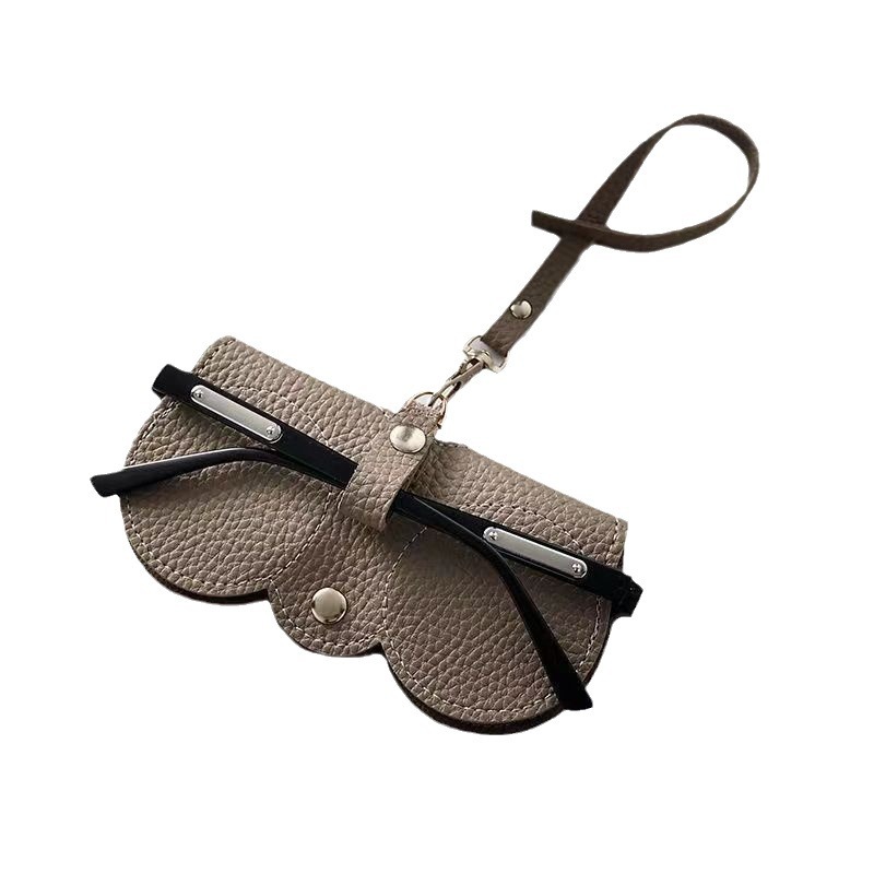 New pu sunglasses bag, portable glasses case, sunglasses protection case, cute glasses clip, simple women's glasses bag Item Picture