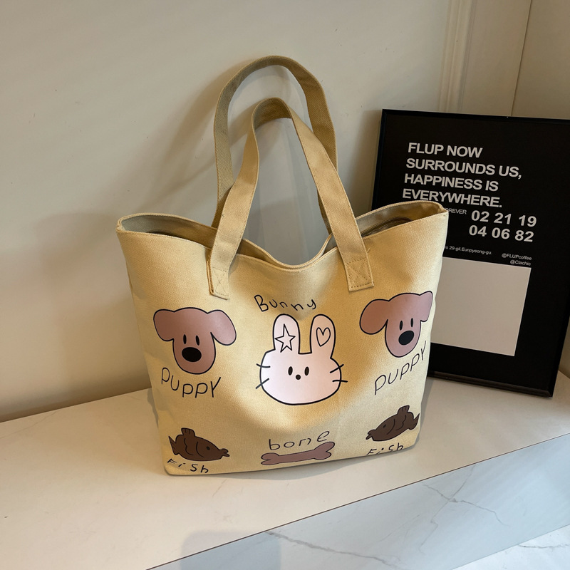 2024 New canvas bag for women, a cute and charming commuter bag for women, a canvas bag, a simple handbag, a large-capacity tote bag Application Scenario