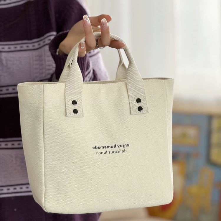 Lunch box bag, special bag, large-capacity letter single-shoulder handbag, niche design, retro and laid-back style handbag for going out details Picture