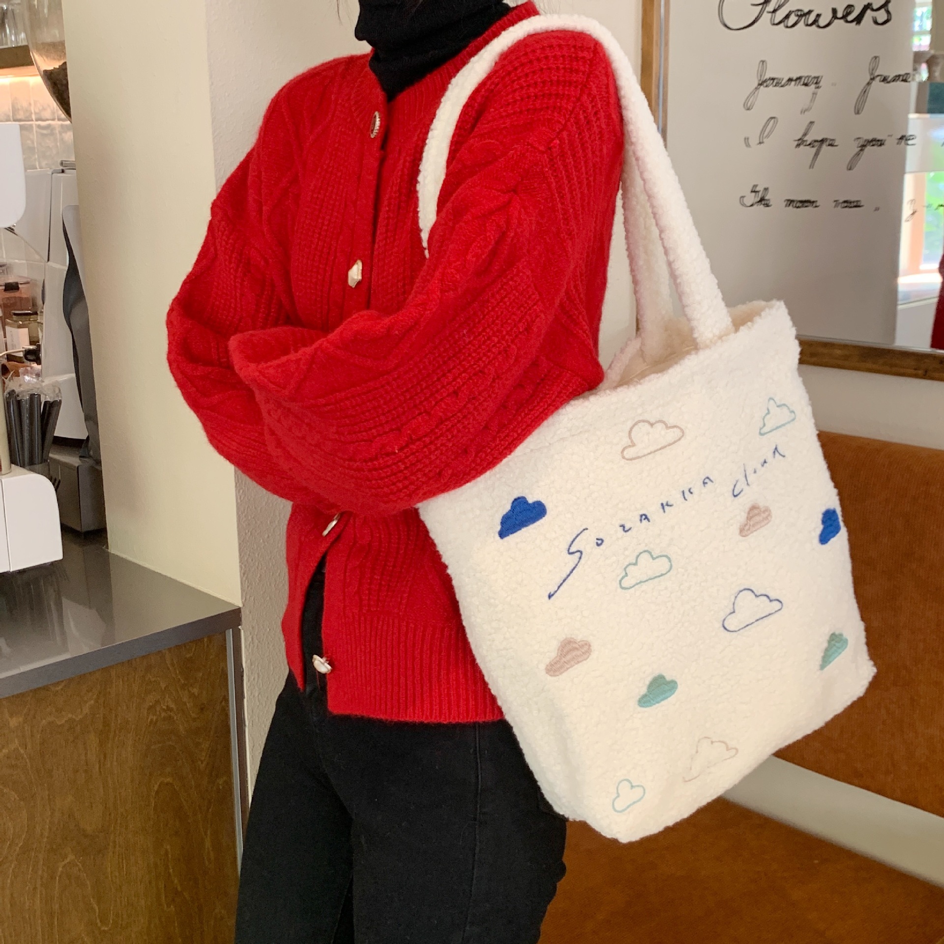 210161 Japanese-style ins plush embroidered little cloud single-shoulder bag, cute student class bag, large-capacity canvas bag Application Scenario