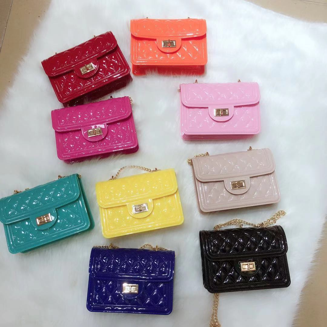 The 2025 new spring and summer popular jelly bag, mini bag, internet-famous chain crossbody solid color small square bag from the foreign trade factory details Picture