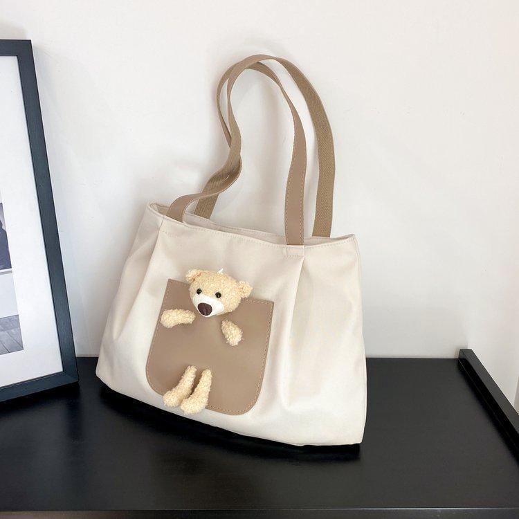 Japanese-style casual large-capacity nylon single-shoulder bear girls' bag, new autumn and winter crossbody bag, cute girl tote bag undefined