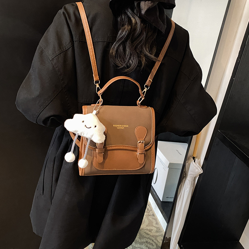 The retro and fashionable backpack of 2024, a niche and versatile color-blocking handbag, is selling well as a casual backpack for students' classes details Picture