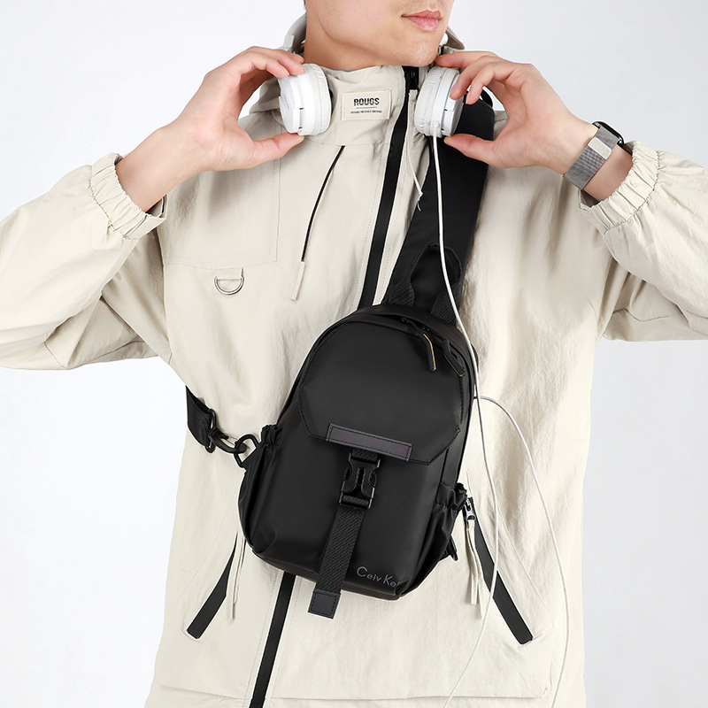 Cross-border trendy single-shoulder chest bag, fashionable and casual crossbody bag, men's high-end feel, simple and sporty water-resistant bag, men's style Specification drawing