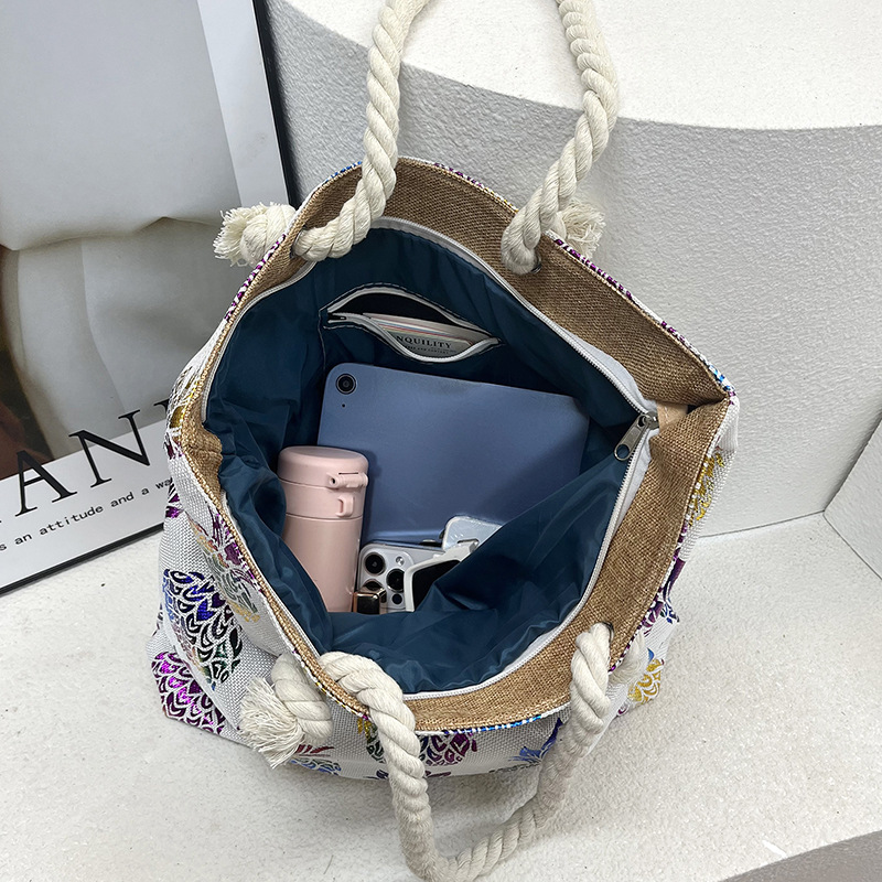 Tote bag Cross-border new commuter bag, women's imitation linen hot stamping process hand-held shoulder bag, middle-aged and elderly canvas bag Application Scenario
