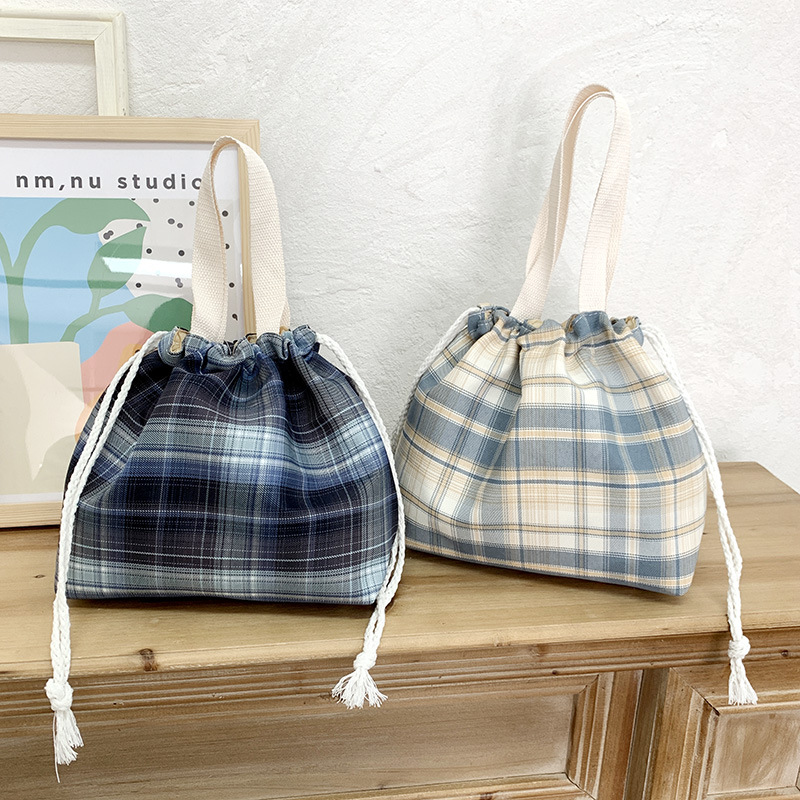 JK Japanese-style small bucket tote canvas bag, new simple and versatile, artistic single-shoulder hand-carry lunch box bag for women full figure
