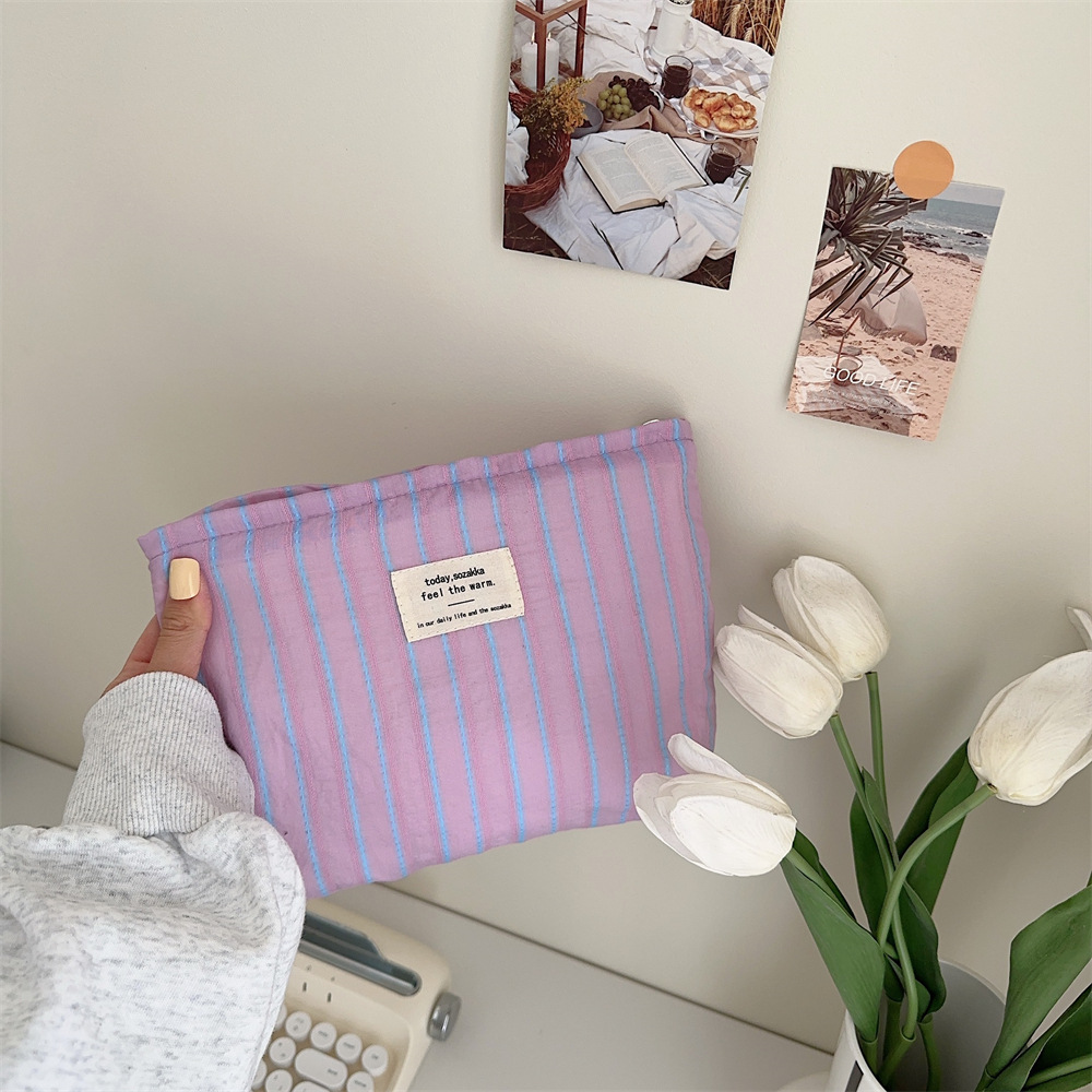 311024 ins canvas striped makeup bag for women, portable large-capacity inner liner storage bag, skincare and toiletries bag details Picture