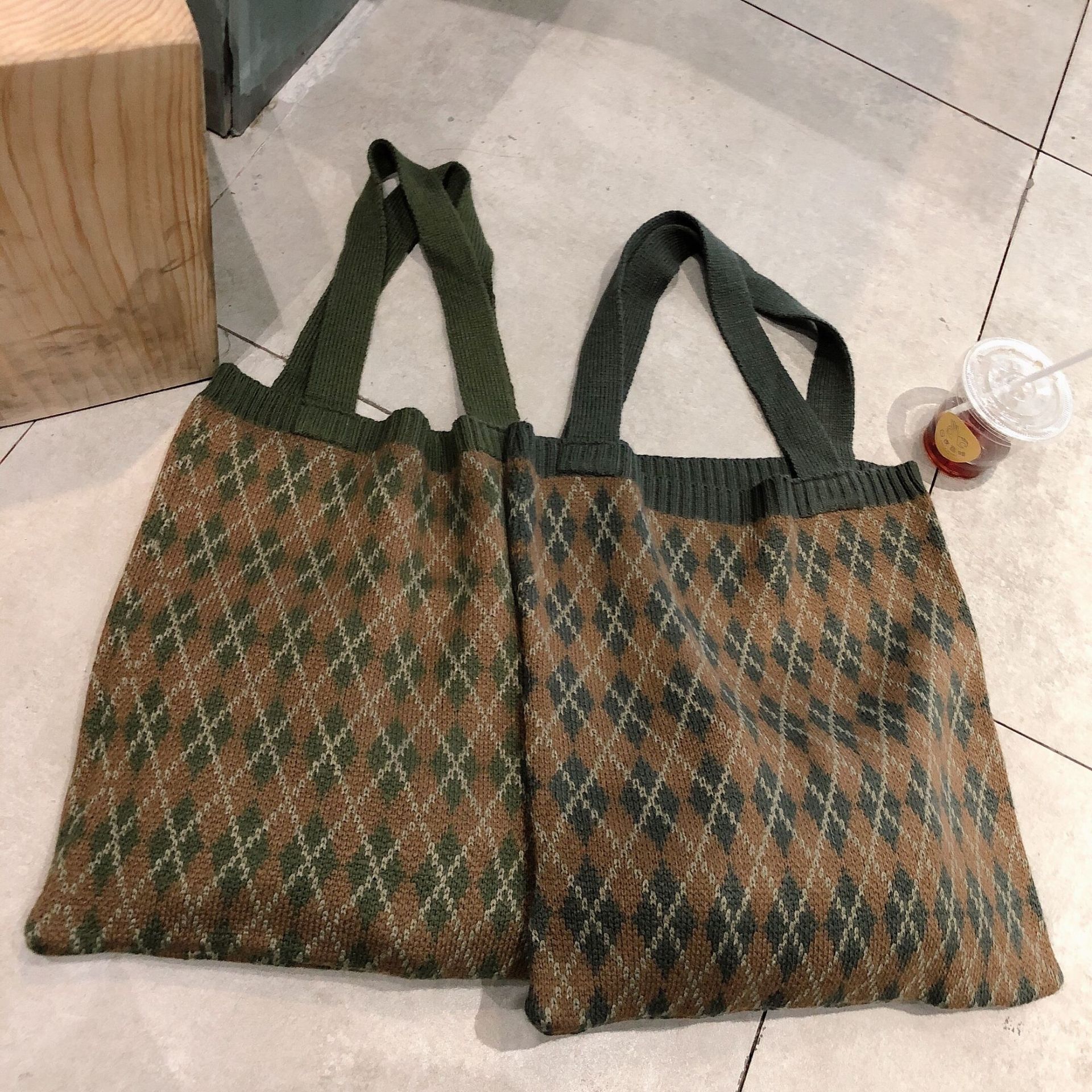 910301 New Korean-style cute ins Hyuna style student knitted tote bag, woolen single-shoulder women's fabric bag details Picture
