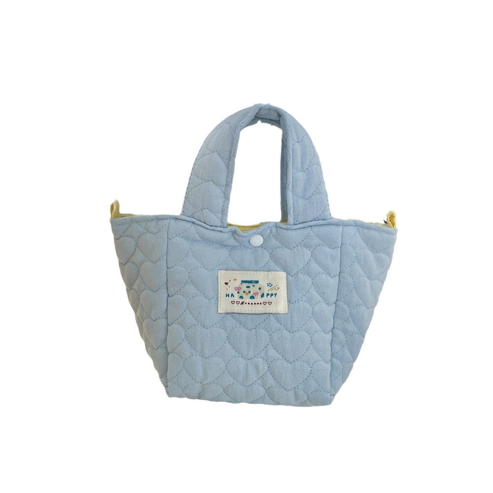 411272 Soft quilted heart-shaped hand-held bento bag, casual handbag, student commuting lunch box bag Item Picture