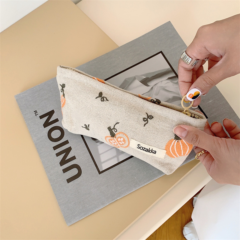 3482 Pumpkin embroidery pen case, stationery storage and organization bag, large-capacity hand-held bento bag, easy to carry hand in hand details Picture