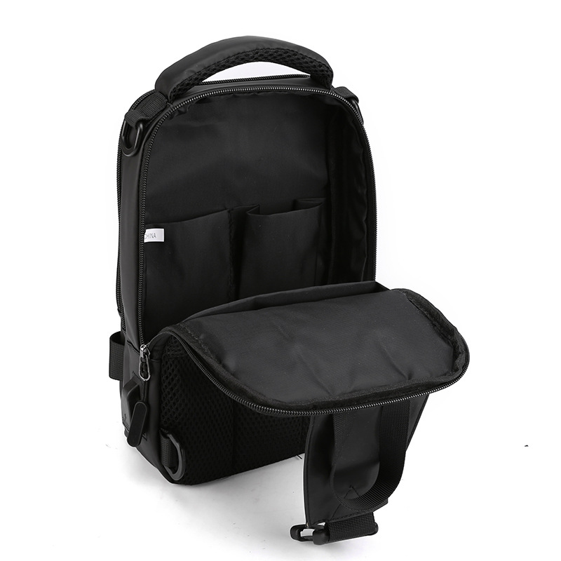 Wholesale of cross-border exclusive new fashionable and trendy men's chest bags, multi-functional USB charging casual single-shoulder crossbody bags Application Scenario