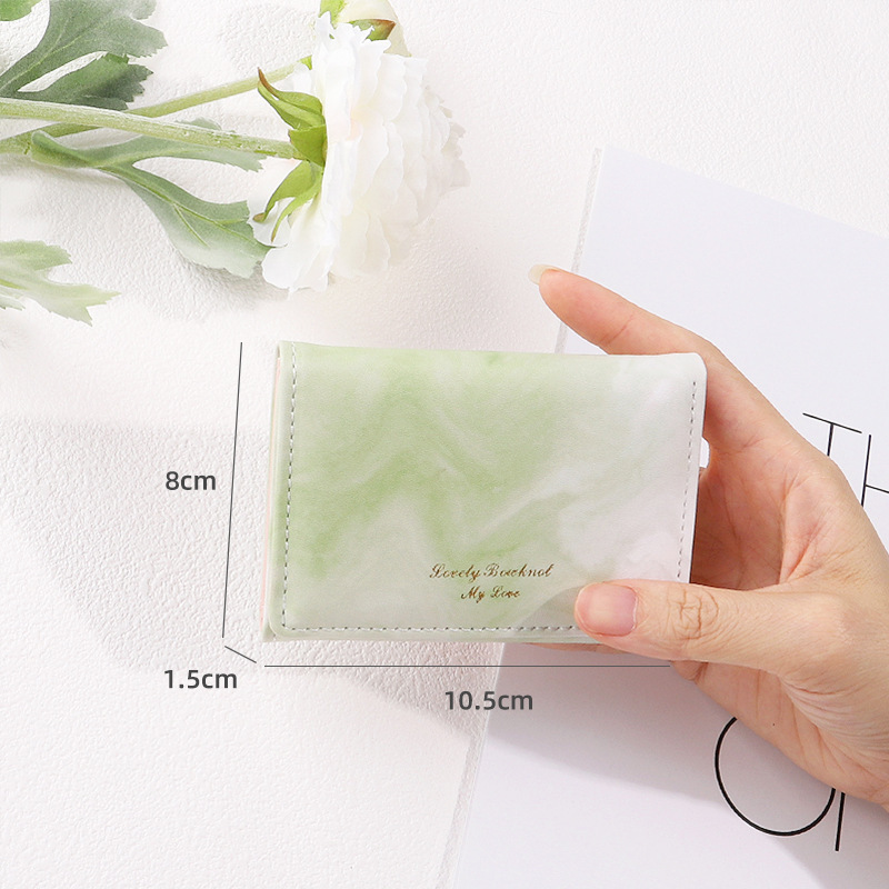 The 2024 new cartoon wallet features a cute little bear, a side zipper, a two-fold wallet, and is fashionable for women and students Specification drawing