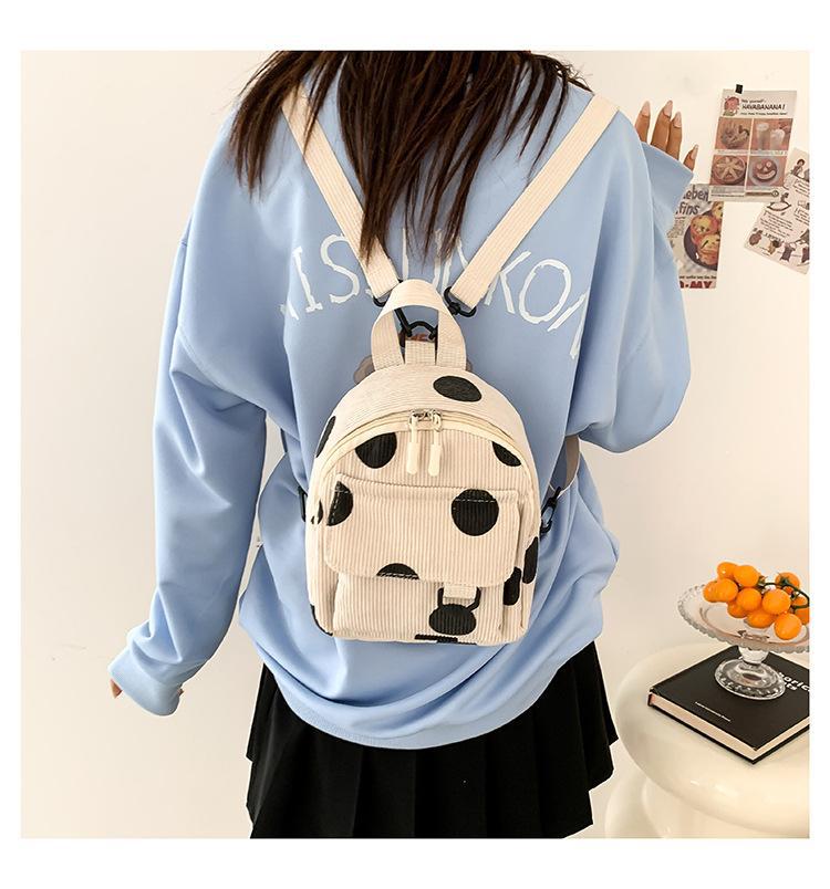 British-style cute and versatile mini single-shoulder small crossbody bag 2023 new style artistic and casual small backpack wholesale undefined