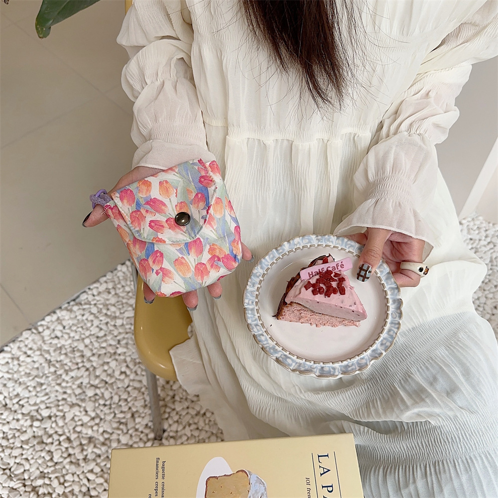 44113 Portable small mini storage bag, cute floral print portable student storage sanitary napkin bag storage bag Specification drawing
