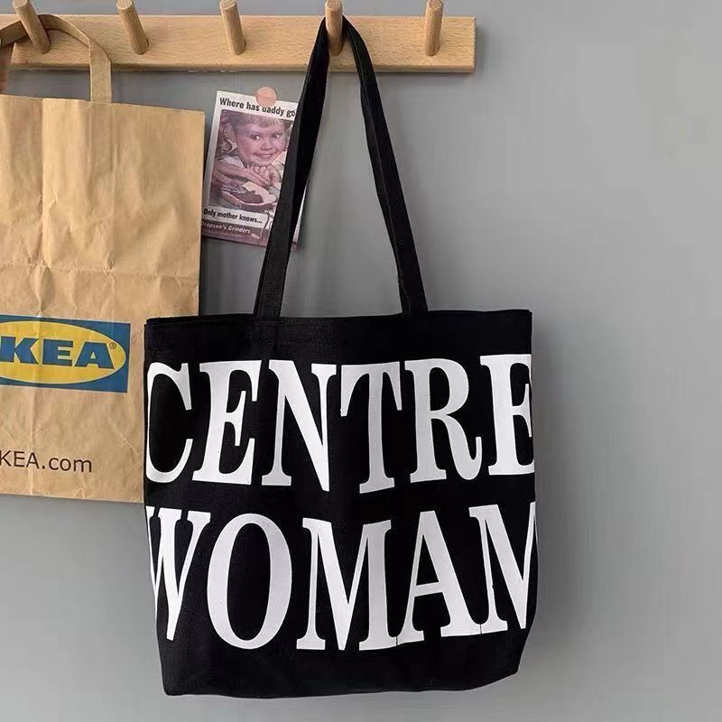 Trendy casual tutoring bag 2025 Spring New Style Simple Casual large-capacity tote bag Trendy single-shoulder bag for women Application Scenario