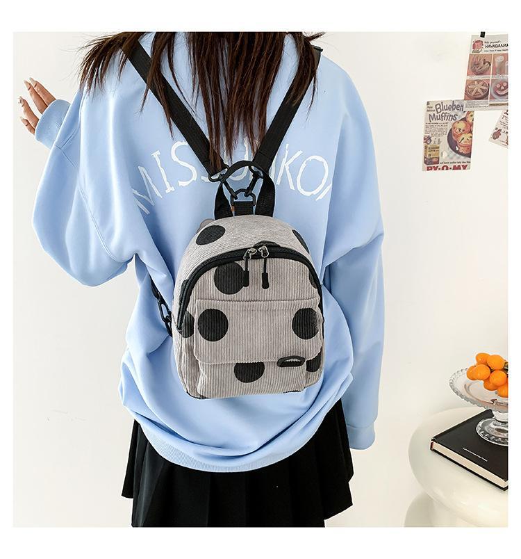 British-style cute and versatile mini single-shoulder small crossbody bag 2023 new style artistic and casual small backpack wholesale undefined