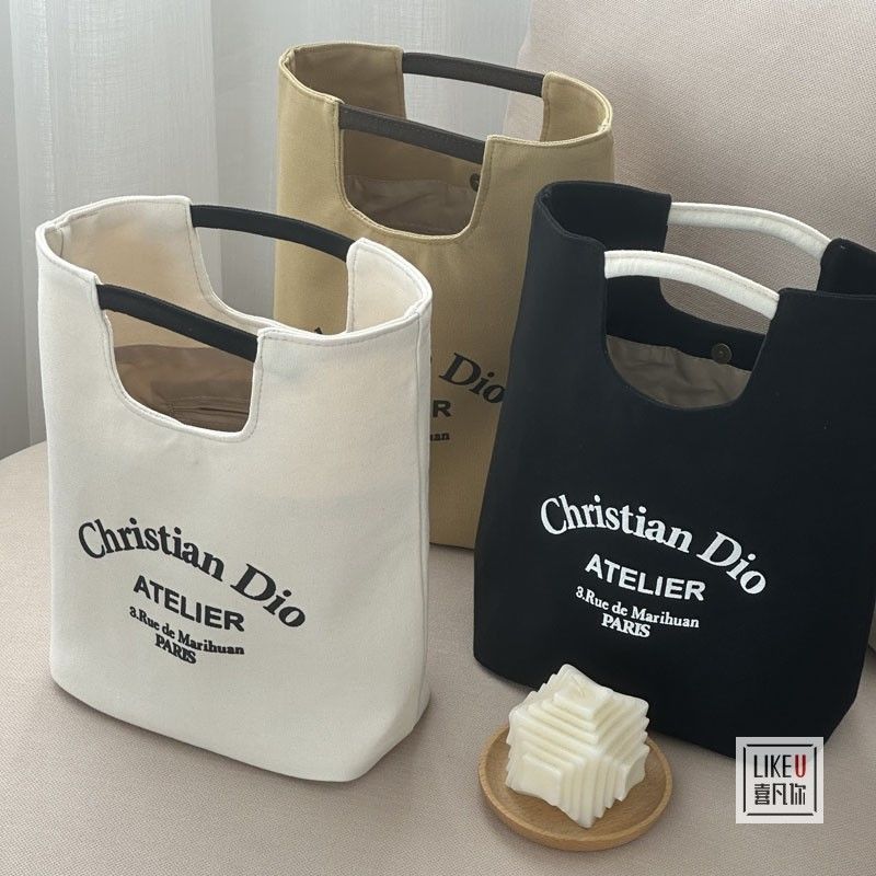 Canvas for going out to work, canvas bag, bucket, student, mom lunch box, office worker, portable bento, casual and simple full figure