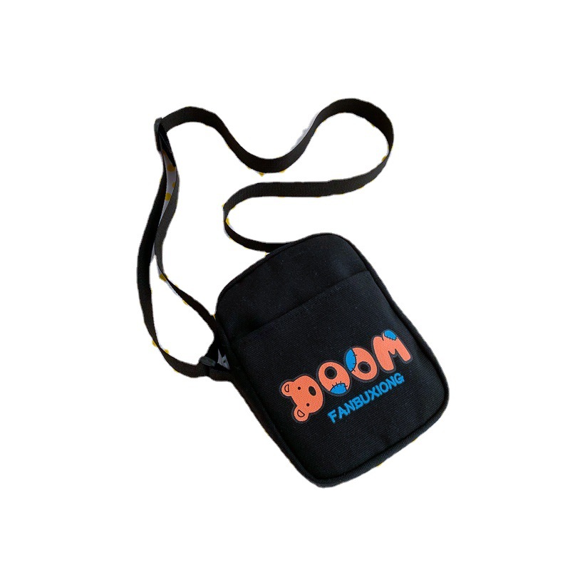 A new Korean-style casual Instagram streetwear lettered crossbody bag for 2024, a small square crossbody bag for students and children Item Picture