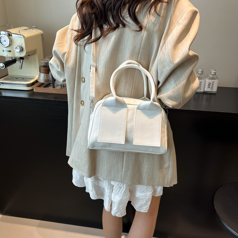 Fashionable and versatile crossbody bag 2025 new style niche design hand-held pillow bag, trendy Korean-style single-shoulder bag wholesale Specification drawing
